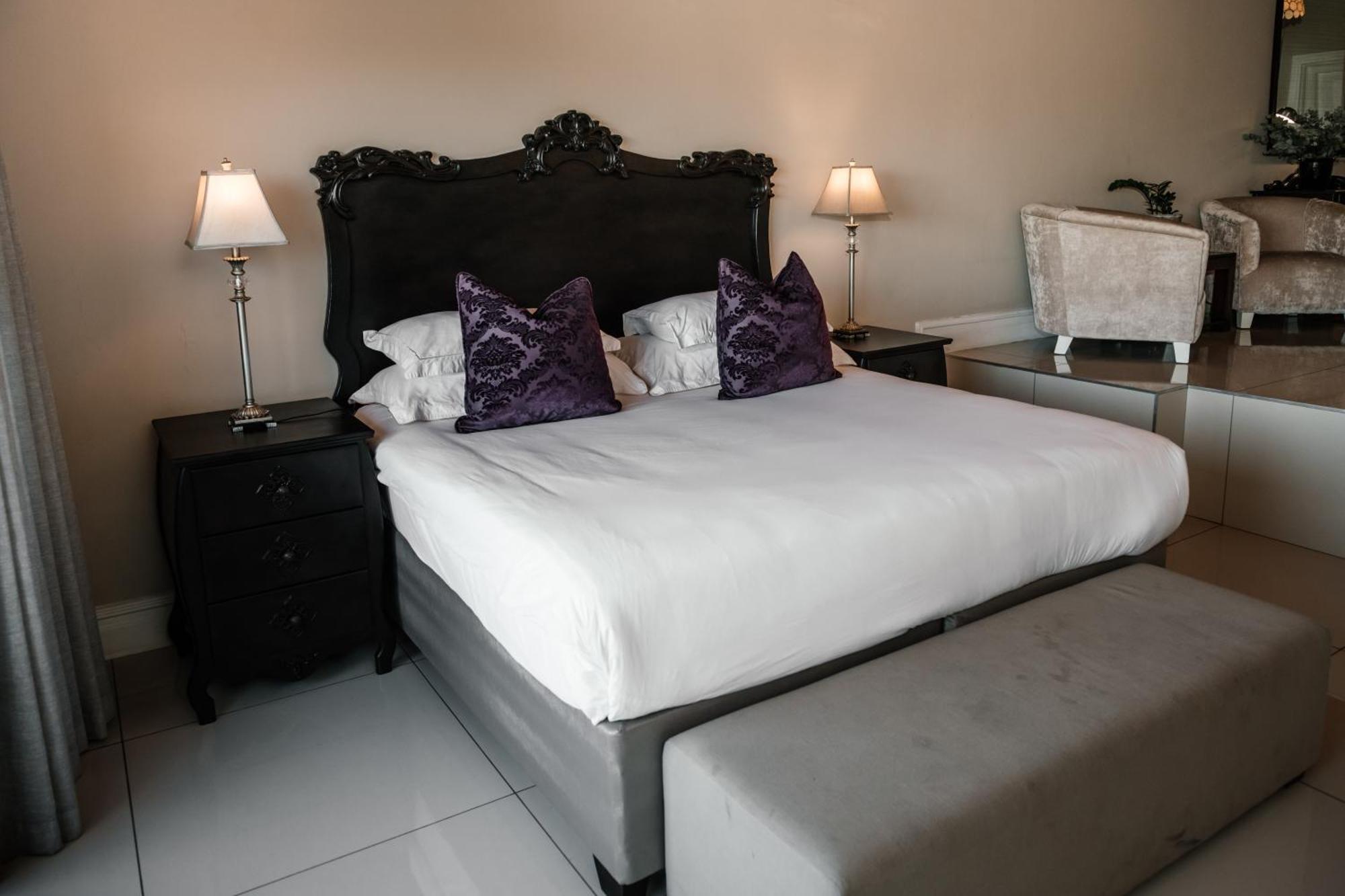 The View Boutique Hotel & Spa Amanzimtoti Bilik gambar A bedroom at the hotel