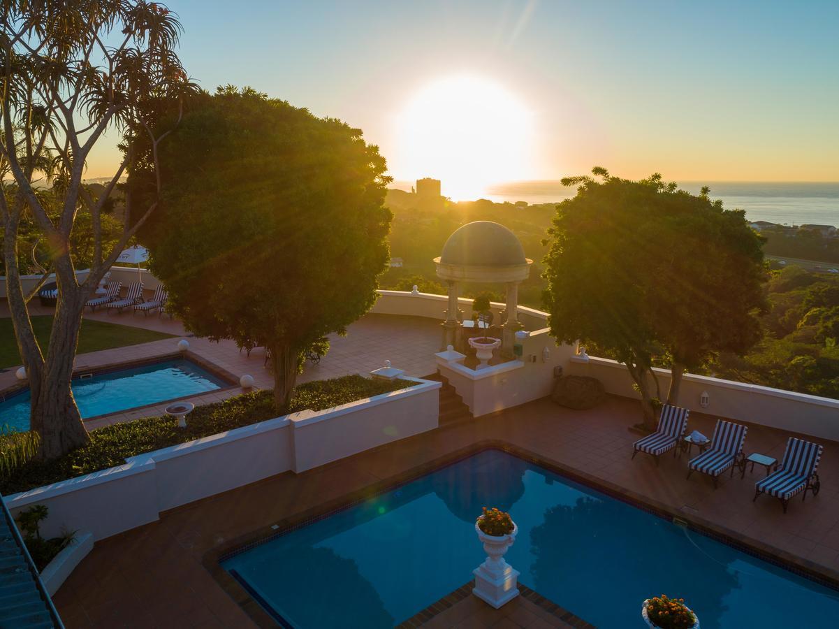 The View Boutique Hotel & Spa Amanzimtoti Luaran gambar Sunset at the Hotel del Coronado